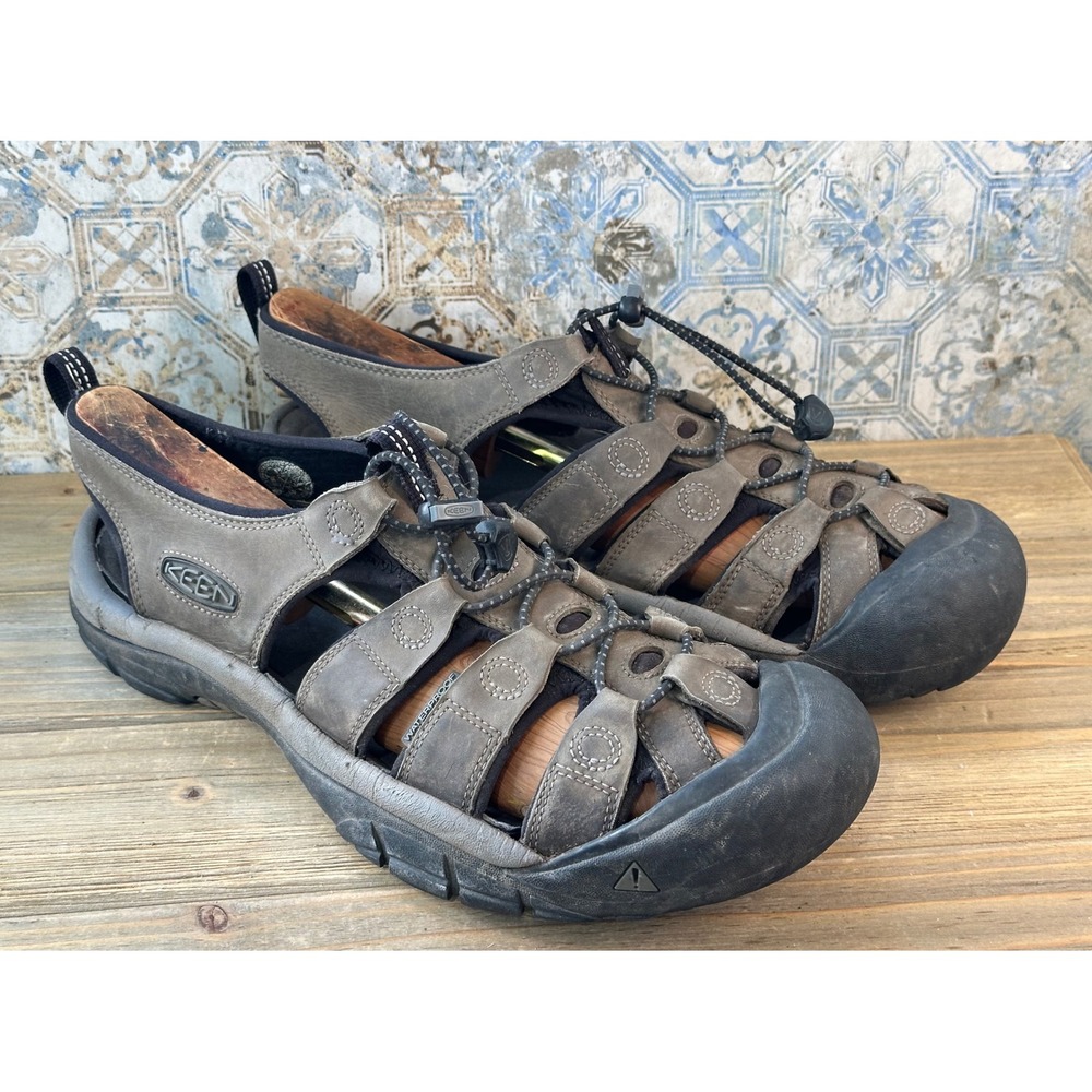 Keen Newport H2 Waterproof Leather Sandals Mens 12 Brown Excellent